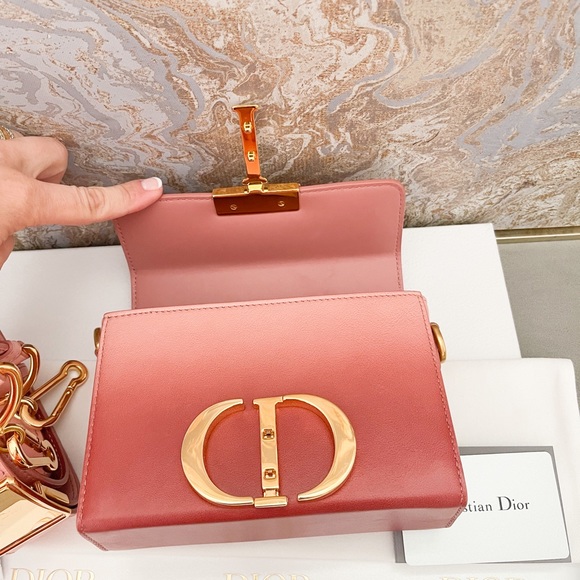 Christian Dior 30 Montaigne Ombré Box Smooth Calfskin Gradient Crossbody Bag - Picture 10 of 14